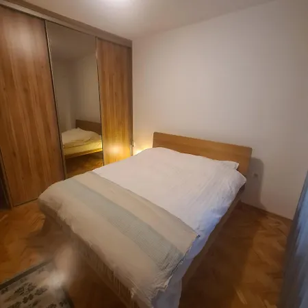 Apartment Nn Borce 74 *
